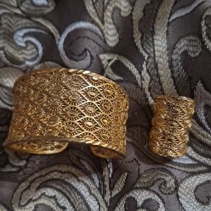 Elegant Gold Filigree Cuff and Ring Set